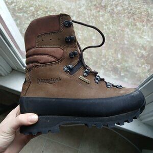 Kenetrek Women's Mountain Extreme 400 size 7